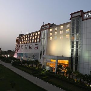 Country Inn & Suites By Radisson, Meerut